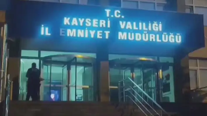 Kayseri'de Şüpheli Araçtan Uyuşturucu Çıktı!