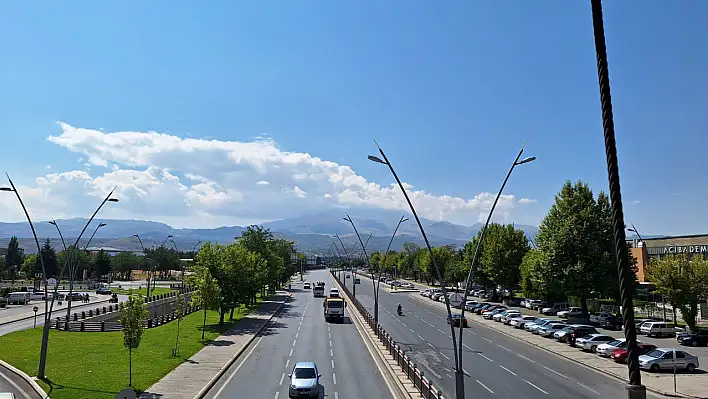 Kayseri'de Tek Tek Söküldü!