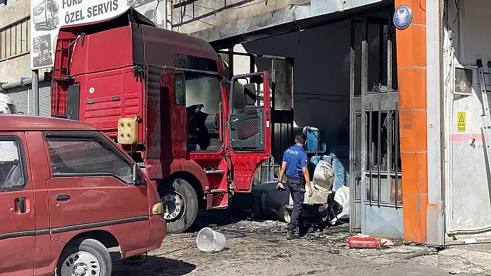 Tamir ederken patladı: 1 ağır 2 yaralı