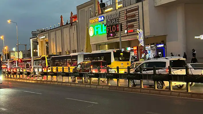 Kayseri'de trafik yoğunluğu bekleniyor!