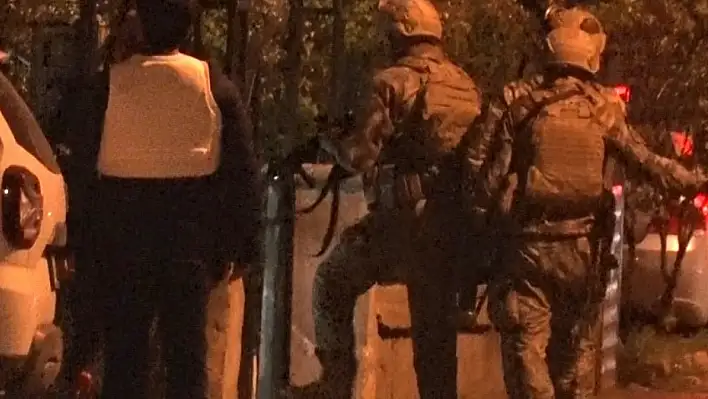 Kayseri'de tüfekle ateş açan şahıs ikna edilerek gözaltına alındı