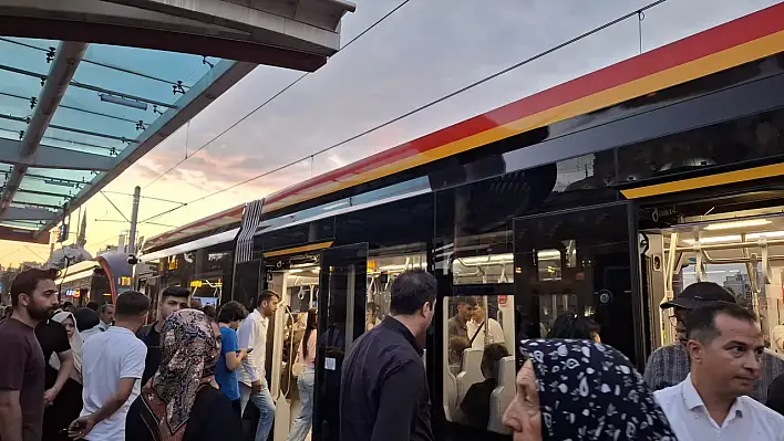 Kayseri'de ulaşımda sistem açığını fark ettiniz mi? İki biniş arası yükleme yaparsanız…