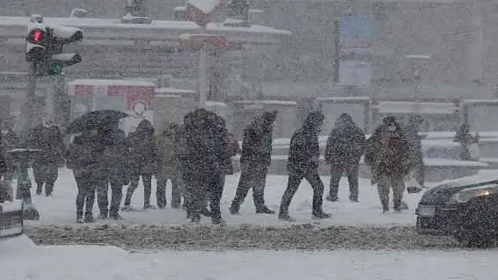 Kayseri'de yarın okullar tatil olacak mı? Son durum ne?