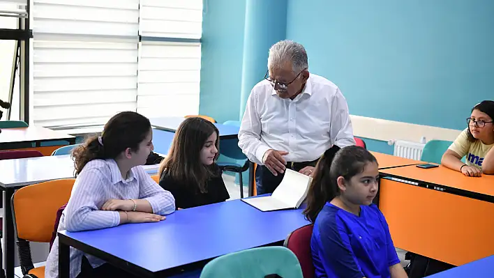 Kayseri'de yaz okulları hem öğretiyor hem eğlendiriyor