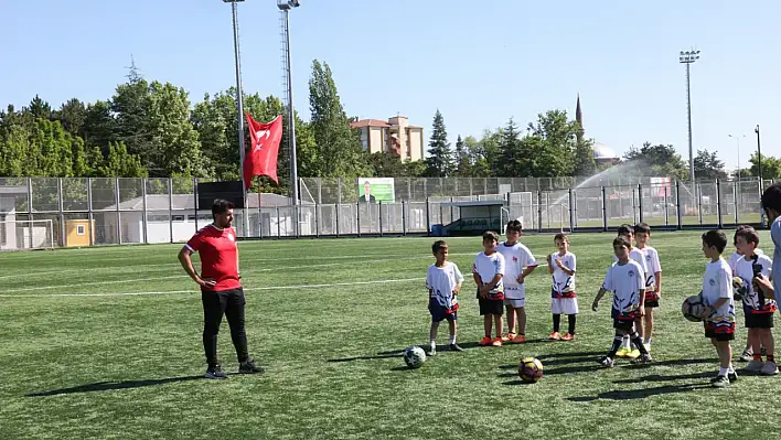 Kayseri'de yaz spor okulları başladı!