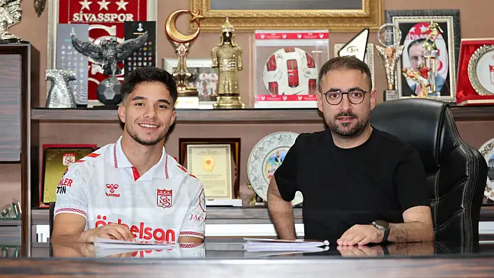 Kayseri'de yetişti, Sivasspor'da profesyonel oldu