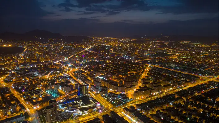 Kayseri'den 15 Eylül'de öne çıkan gelişmeler:  Orman, Kayserispor, Göç, Pastırma, Anaokulu, Destek ve Operasyon...