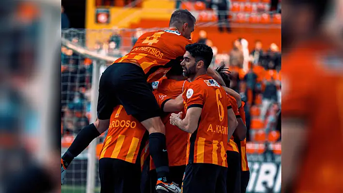 Kayseri'den Başakşehir'e çıkış yok! Yaz 3 puan daha: 3-1