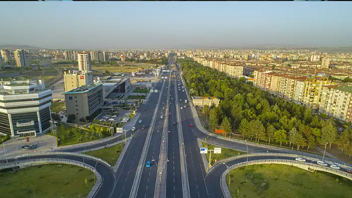 Kayseri'den Kısa kısa - Bugün neler yaşandı? Dolu dolu asayiş, Türkiye-Galler maçı ve kısa kısa haberler....