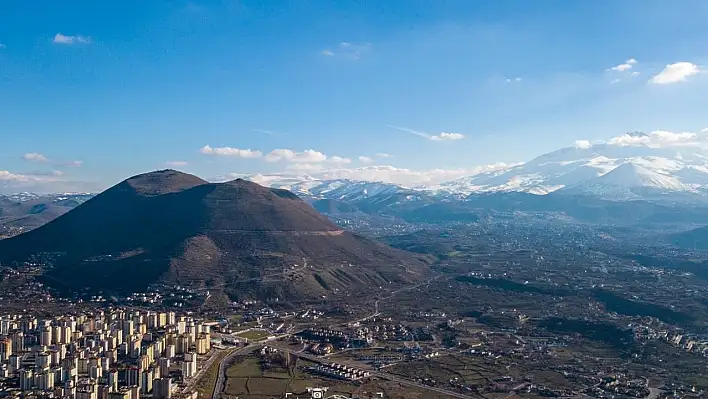 Kayseri'den kısa kısa: Kayserispor, İşsizlik oranları, Oto sanayi, Vekil açıklamaları...