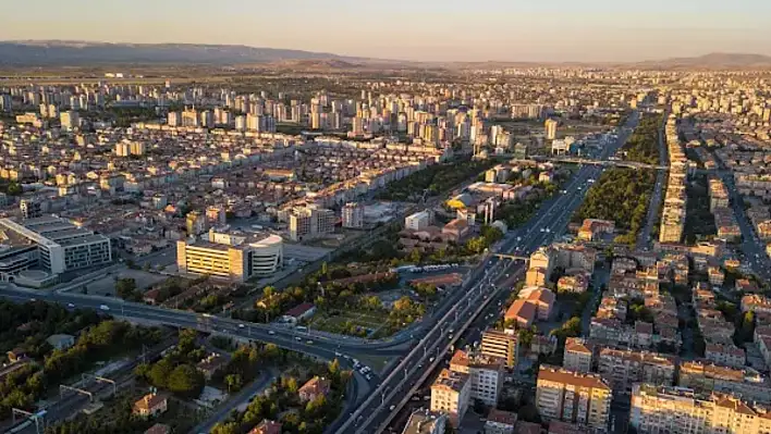 Kayseri'den Kısa Kısa: Tefecilik, Kaçak Sigara, Anahtar Parti, Kayseri Havalimanı, Süt Zammı, Kayserispor