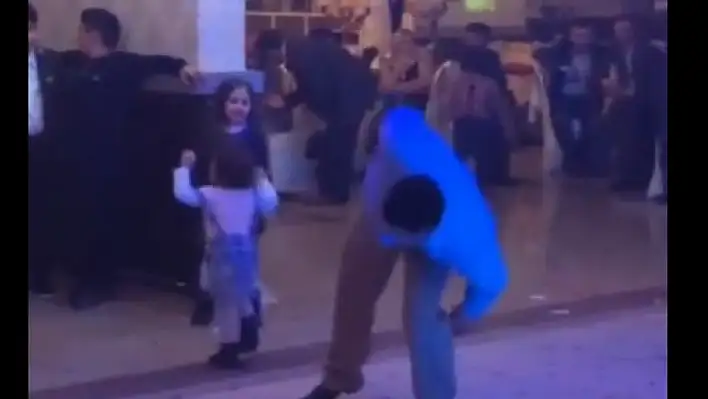 Kayseri'den viral dans videosu! Düğün pistinde şov yaptı