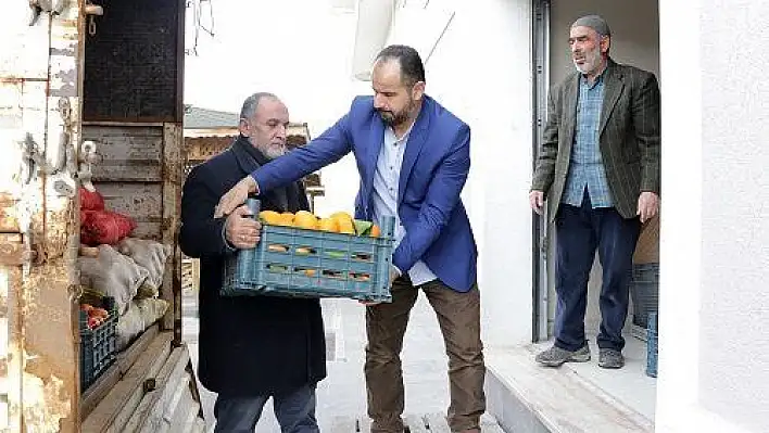 438 yıllık vakıf hafızlık eğitimi alan öğrencilerin sofrasını donatıyor