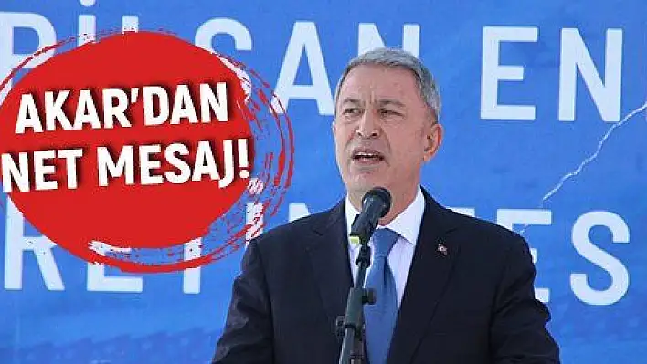 Bakan Akar: 'Azerbaycanlı kardeşlerimizin öz topraklarını istemesi için mücadele etmesi suç mu?'