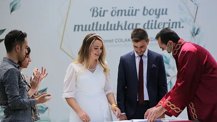 Kocasinan, 2021 yılında 3 bin 252 mutlu evliliğin temelini attı