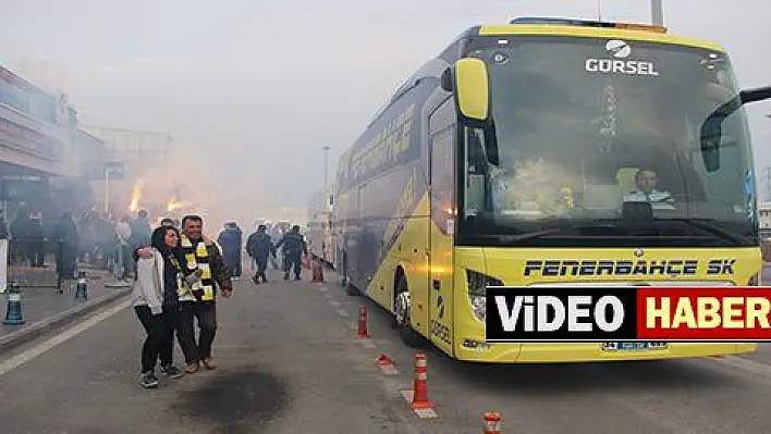 Fenerbahçe kafilesi Kayseri'de