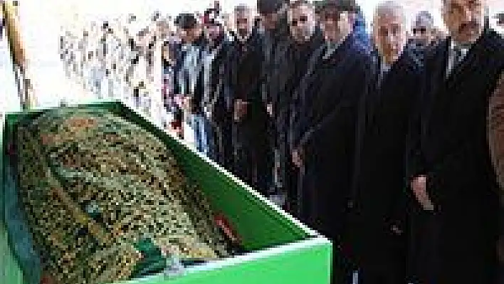İşadamı Abdullah Keskinkılıç'ın kayınbabası, Yahyalı'da toprağa verildi