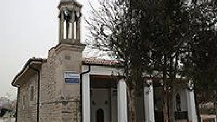 Karacaoğlu Cami aslına uygun olarak onarıldı