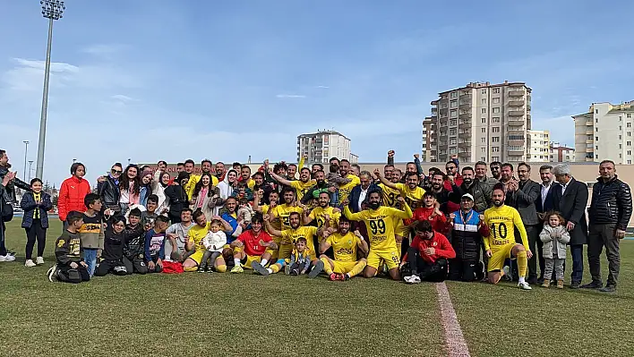 Şampiyon Talasgücü Belediyespor