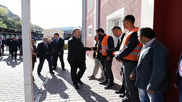 'Bu birliktelikle güler yüzlü, gönül belediyeciliği ile hizmet belediyeciliği olarak yansıyor'