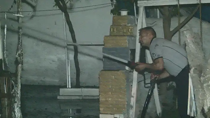 Hoca Ahmet Yesevi'de korkutan yangın