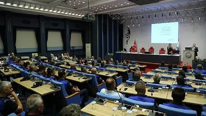 Büyükşehir'in hizmet içi eğitim seminerleri sürüyor