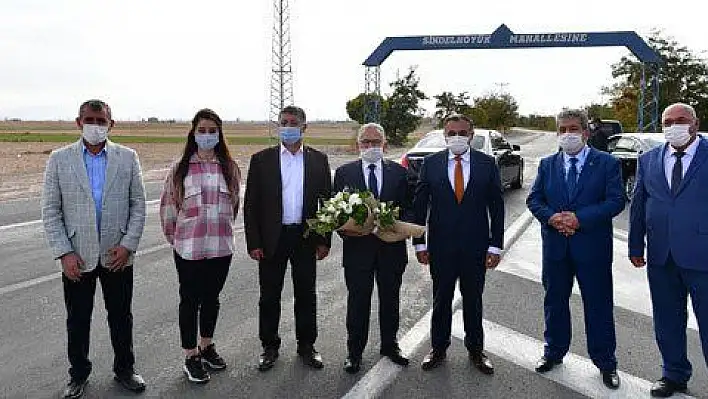 Sindelhöyük'te sıcak asfalt, sıcak sohbet