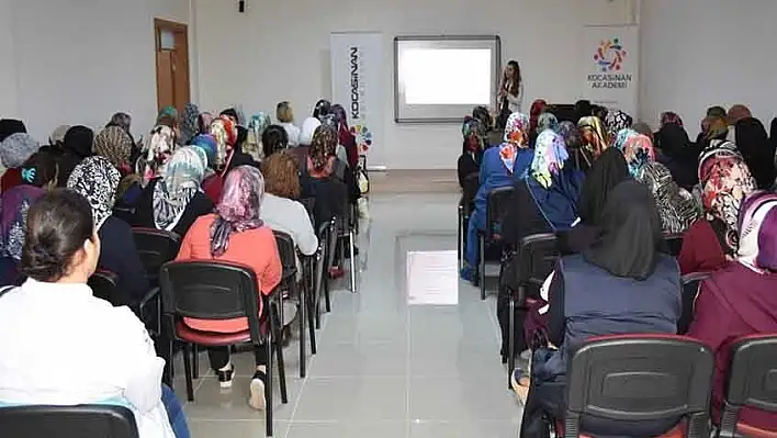 Kocasinan'dan kansere karşı bilinçlendirme semineri 