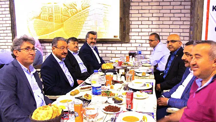 Kayseri Tabip Odası, İntern doktorla iftar yemeğinde bir araya geldi