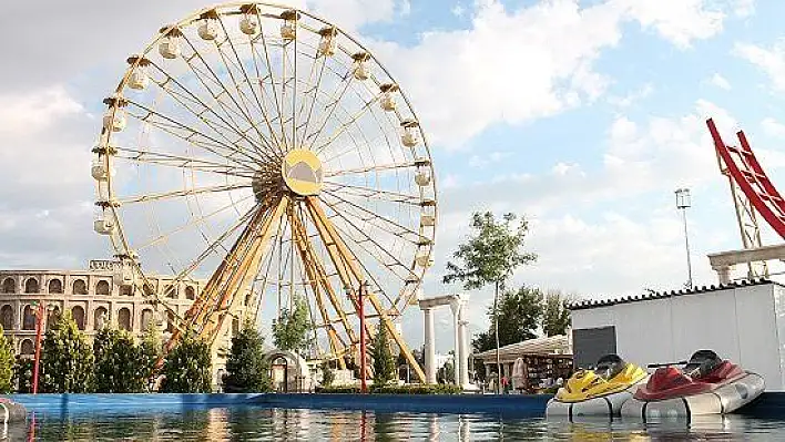 'Lunapark ve Tematik Parklar'' 6 Temmuz'da açılıyor