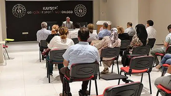 Kabakcı, birim müdürleri ile bir araya geldi