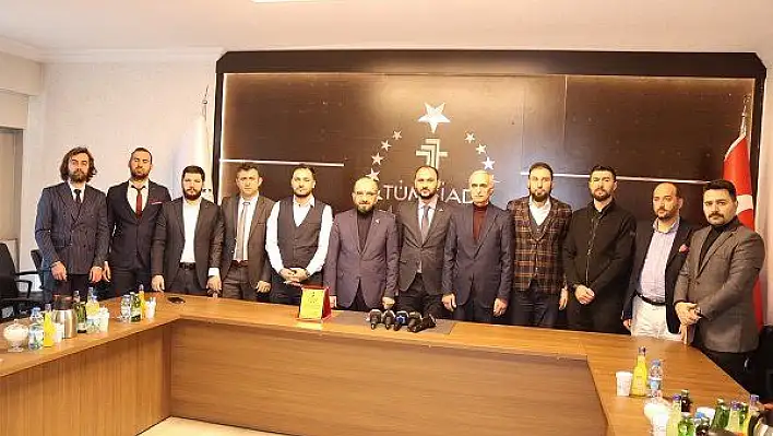 TÜMSİAD Kayseri Şubesi'nde görev değişimi