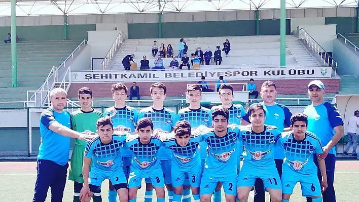 Atletikspor U15 takımı şampiyonaya veda etti