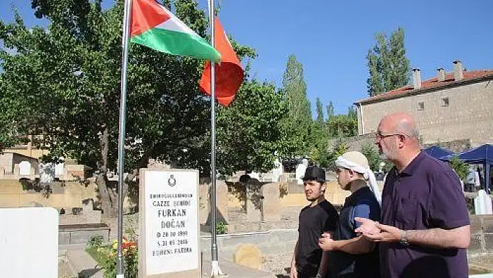 Mavi Marmara Şehidi Furkan Doğan dualarla anıldı