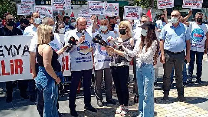 'Ekonomi büyüyor memur küçülüyor'