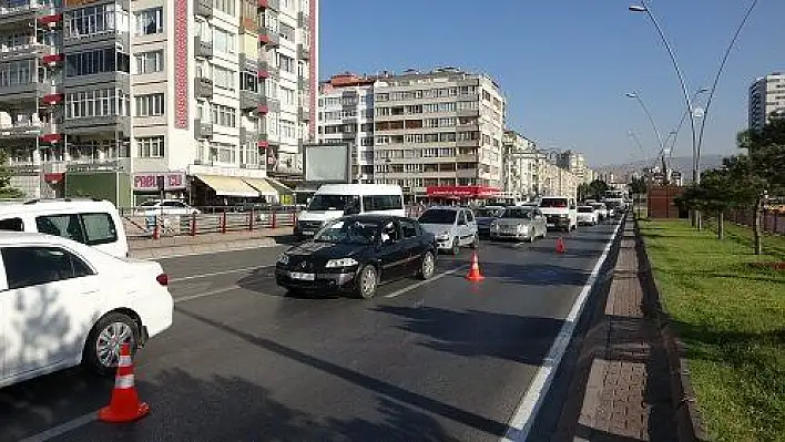 Kayseri'de 5 araçlı zincirleme kaza