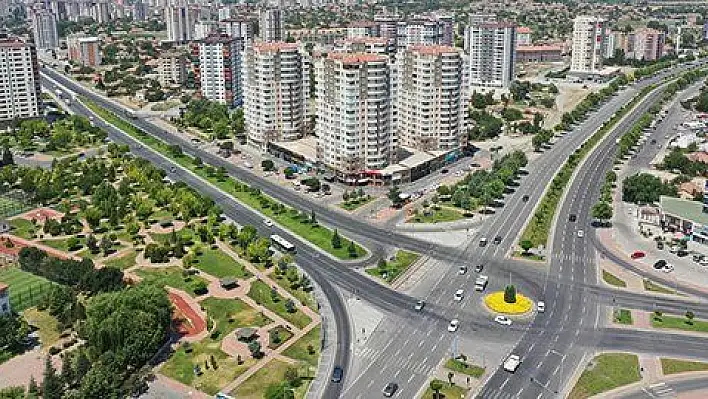 Çolakbayrakdar 'Seyrani'de de dönüşüm yoğun bir şekilde devam ediyor'