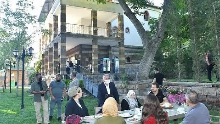 'Koramaz Kafe Restoran' hizmete açıldı