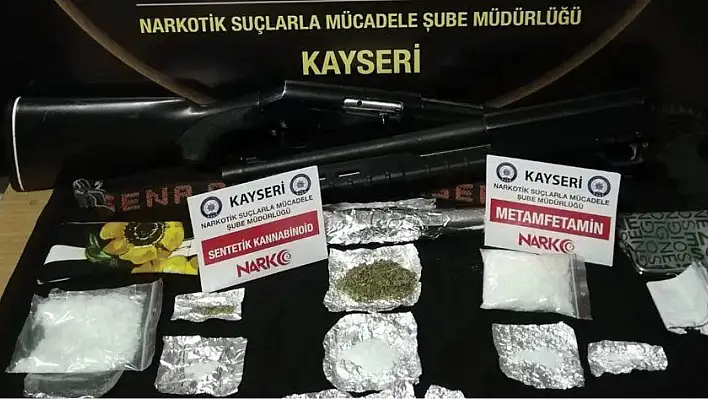 4 uyuşturucu taciri gözaltına alındı