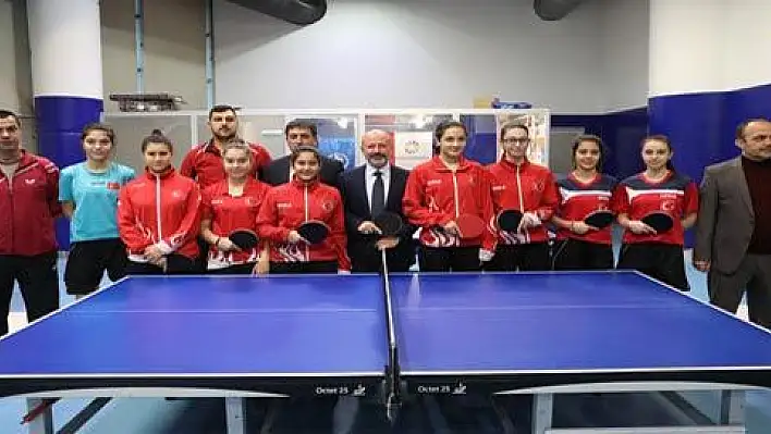 KOCASİNAN'IN MASA TENİSİ TAKIMLARI, HEP LİDER HEP ŞAMPİYON
