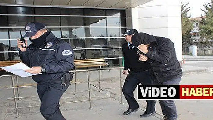 Öğretim görevlilerine yönelik FETÖ/PDY operasyonu: 23 gözaltı