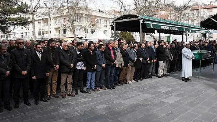 Şehitler için Kayseri'de gıyabi cenaze namazı kılındı