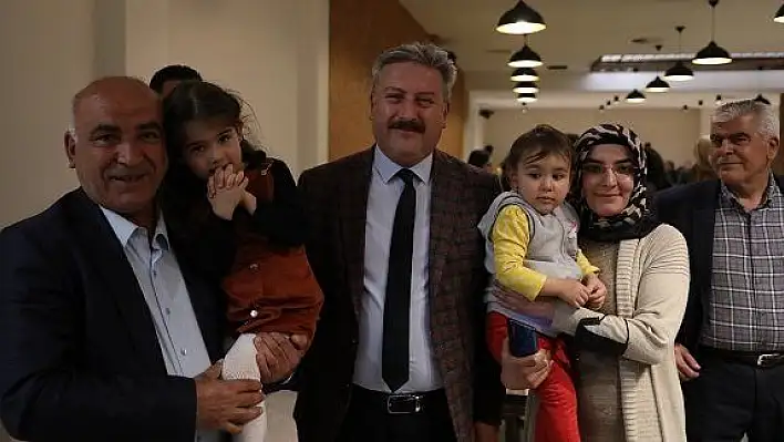 Başkan Palancıoğlu, muhtarlarla iftar yemeğinde buluştu