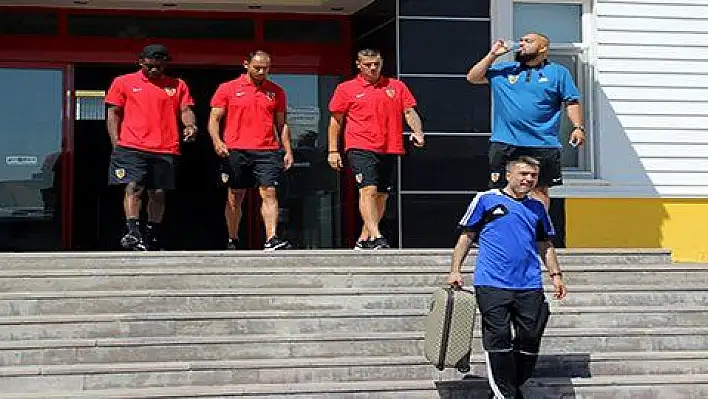 Kayserispor, kamp için Erzurum'a gitti
