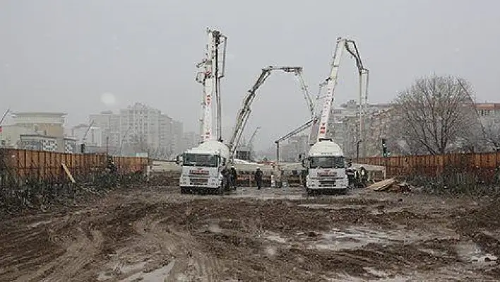 Başkan Çelik, 'Kar yatırıma engel değil' 