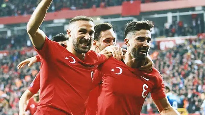 A Milli Futbol Takımı 2022 Dünya Kupası elemelerindeki rakipleri belli oldu 