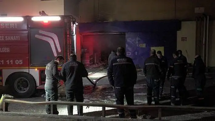  Kayseri'de fabrika yangını