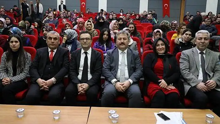 Melikgazi Belediyesi'nde çölyakla yaşam semineri