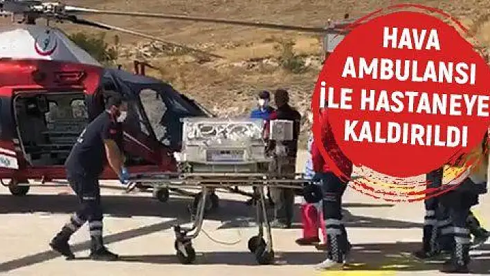 Doğumdan sonra ağlamayan ve moraran bebek hava ambulansı ile hastaneye kaldırıldı