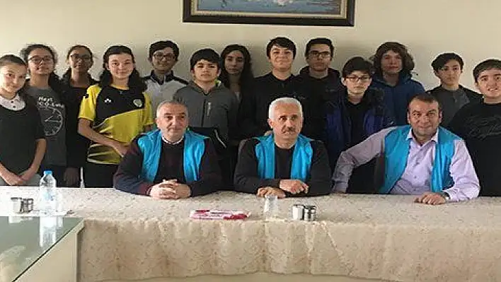 Okul Sporlarında Havalı Tabanca Turnuvası yapıldı 